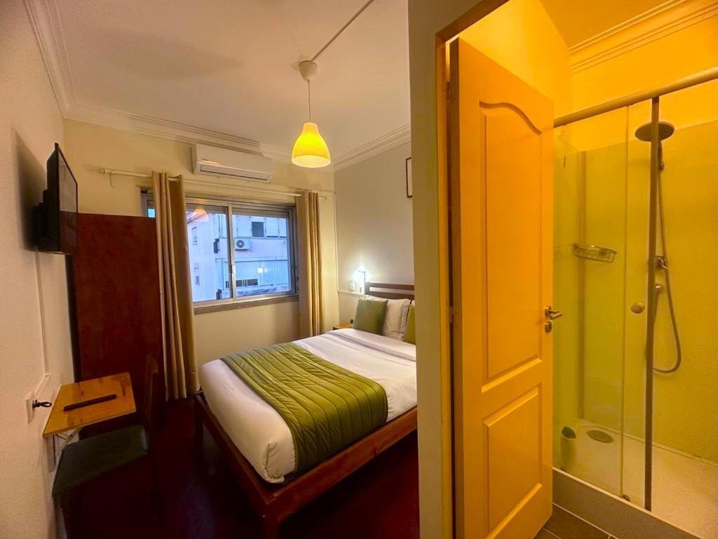 Lisabonna Guest House Amadora Eksteriør bilde