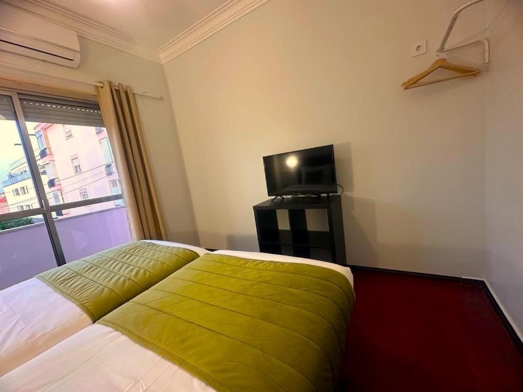 Lisabonna Guest House Amadora Eksteriør bilde