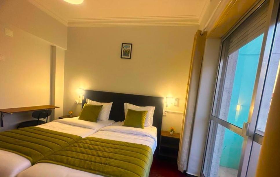 Lisabonna Guest House Amadora Eksteriør bilde