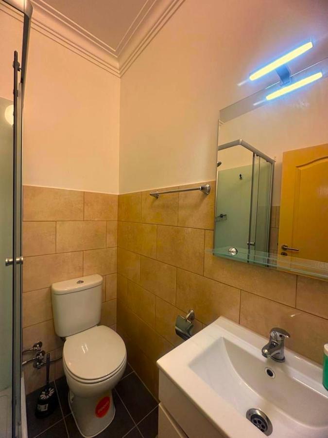 Lisabonna Guest House Amadora Eksteriør bilde